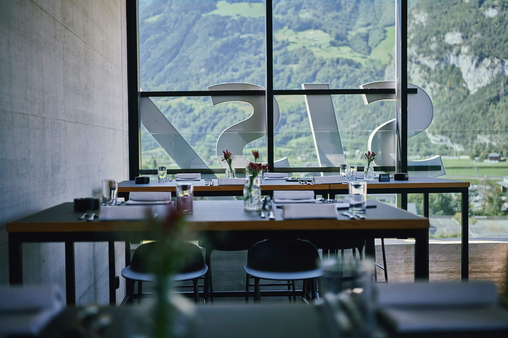 Restaurant vom Siscampus in Schattdorf mit Aussicht