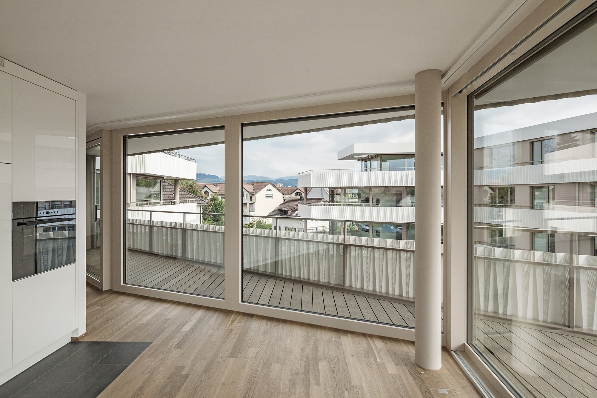 Référence central park wetzikon, Portes coulissantes