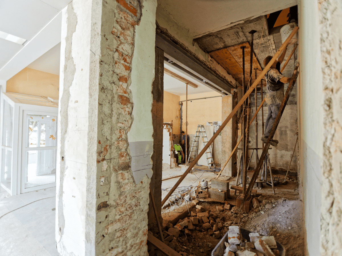 Rénovation complète dans l'appartement.