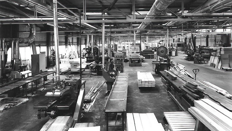 Industrielle Fensterstrasse im Werk der Gebrüder Bachmann AG in Hochdorf, 1975