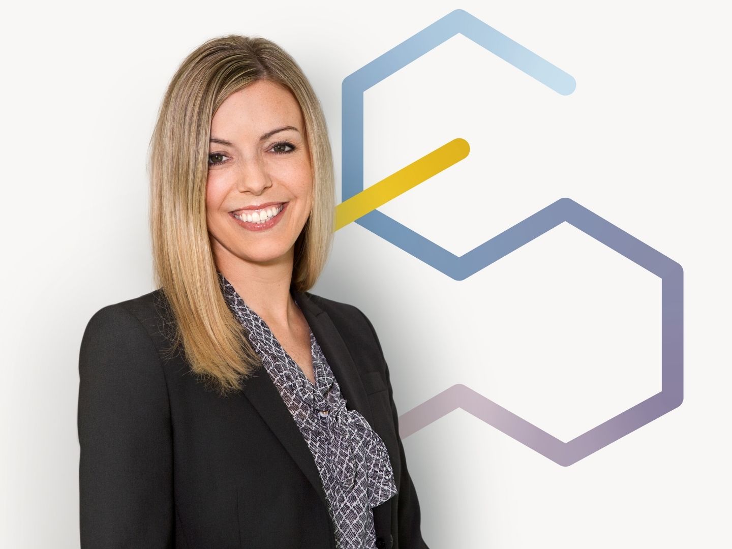 Portrait_Claudia_Caliesch_HR_Leiterin_4B