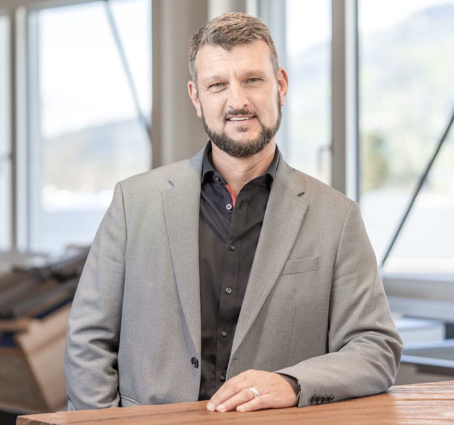 Portraitfoto von Pius Kneubühler - Geschäftspartner von 4B