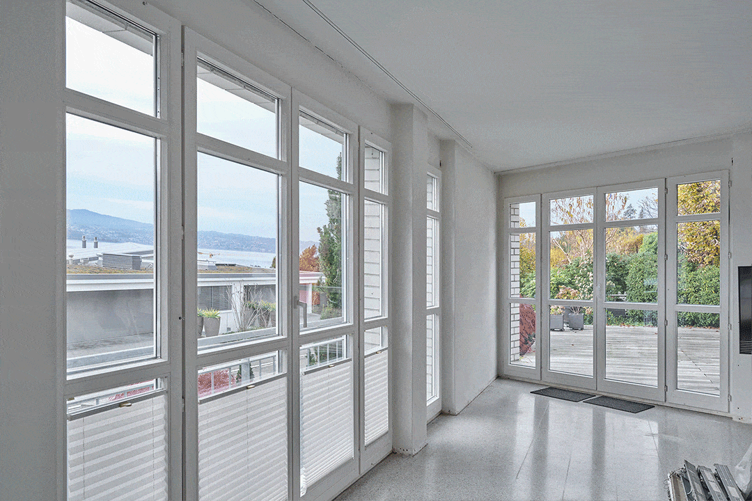 GIF mit Innenansicht der alten Fenster vor und nach der Renovation mit RF1 design